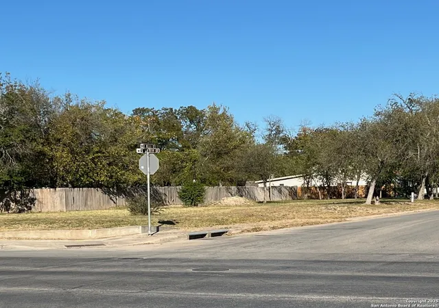 Photo 3 of Land for sale at 328 S Getty, Uvalde, TX 78801 | MLS# 1920363 | Listing updated on 2026-01-20