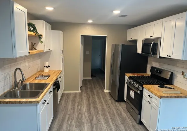 Photo 3 of Single family home for sale at 9345 Dover #9345, San Antonio, TX 78250 | MLS# 1920368 | Listing updated on 2025-12-18