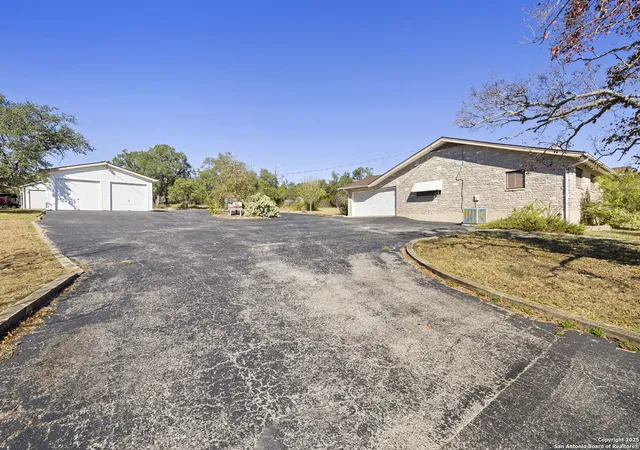 Photo 3 of Sale Pending at 31919 Jay Bird, Bulverde, TX 78163 | MLS# 1920421 | Listing updated on 2026-01-06