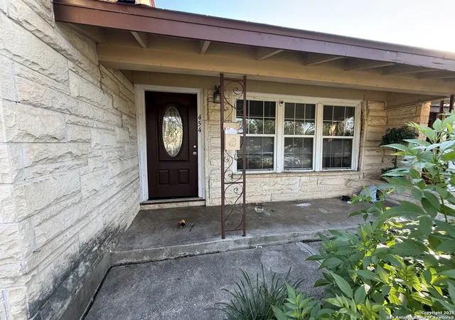 5th image of 454 Storeywood, San Antonio, TX 78213 | MLS# 1920435