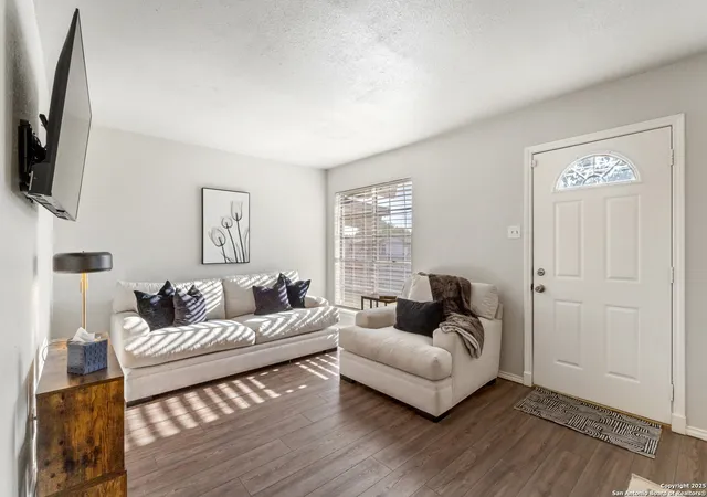 Photo 4 of Single family home for sale at 9018 Chaminade, San Antonio, TX 78224 | MLS# 1920441 | Listing updated on 2025-11-15