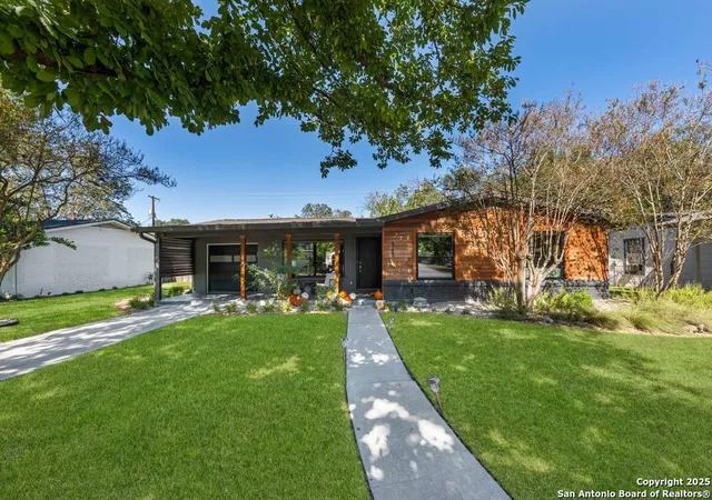 1st image of 623 E Nottingham Dr, San Antonio, TX 78209 | MLS# 1920473