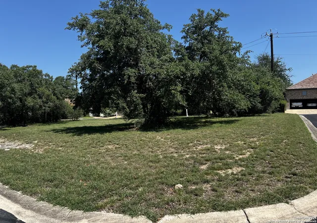 2nd image of 9 Hendon, San Antonio, TX 78257 | MLS# 1920478
