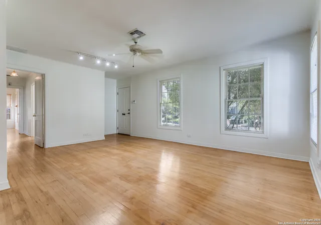 2nd image of 239 Brees, San Antonio, TX 78209 | MLS# 1920495