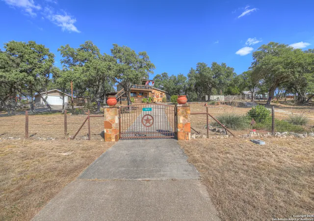 Photo 1 of Single family home for sale at 1631 Cattail, Canyon Lake, TX 78133 | MLS# 1920500 | Listing updated on 2025-11-15