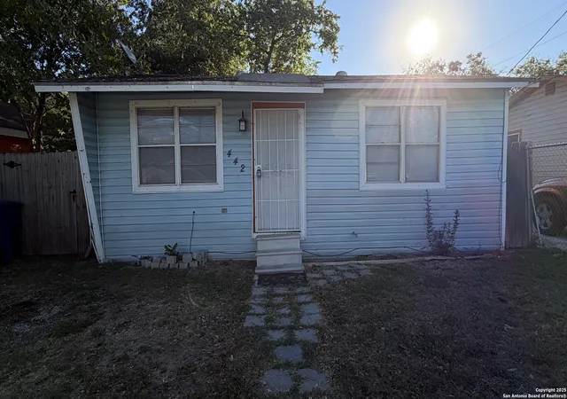 Homes for sale in San Antonio, TX | 442 41St, San Antonio, TX 78237 | MLS# 1920531