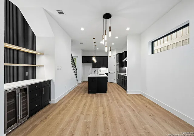 Photo 4 of Sale Pending at 115 Dowdy, San Antonio, TX 78204 | MLS# 1920580 | Listing updated on 2025-12-03