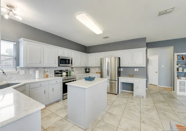 Homes for sale in San Antonio, TX | 6006 Lakefront St, San Antonio, TX 78222 | MLS# 1920584