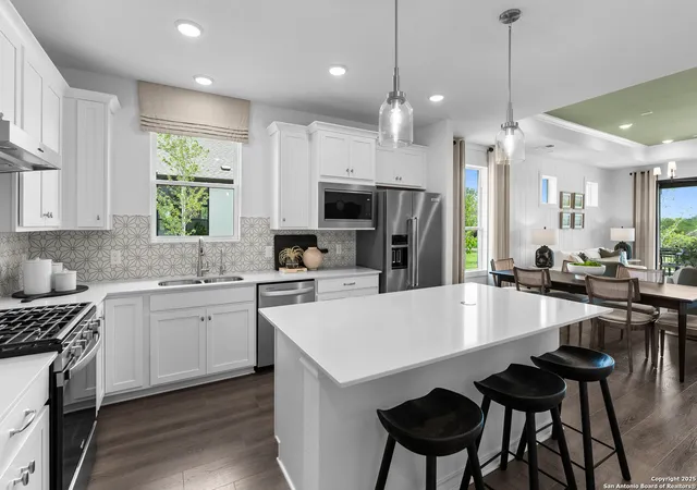 Photo 4 of Sale Pending at 2242 Pinyon Dr, New Braunfels, TX 78132 | MLS# 1920590 | Listing updated on 2026-02-16