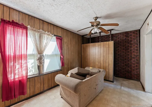Photo 3 of Single family home for sale at 2211 S Navidad, San Antonio, TX 78207 | MLS# 1920633 | Listing updated on 2025-11-30