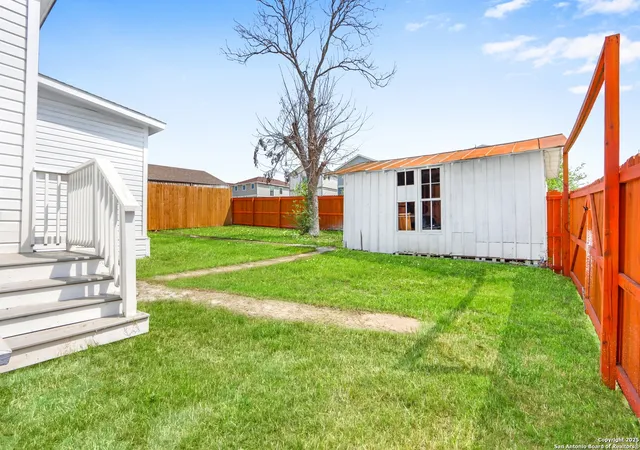 Photo 3 of Sale Pending at 502 Sherman, San Antonio, TX 78202 | MLS# 1920705 | Listing updated on 2026-03-19