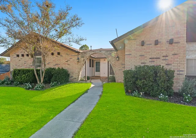 Photo 3 of Sale Pending at 13635 Oak Breeze, Universal City, TX 78148 | MLS# 1920711 | Listing updated on 2025-11-16