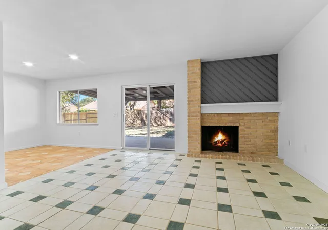 Photo 2 of Sale Pending at 9419 Lands Point St, San Antonio, TX 78250 | MLS# 1920732 | Listing updated on 2025-11-30