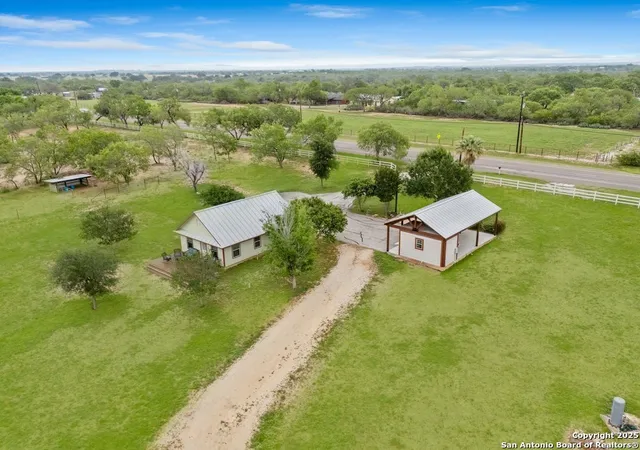 Homes for sale in St. Hedwig, TX | 14830 Fm 1346, St. Hedwig, TX 78152 | MLS# 1920741