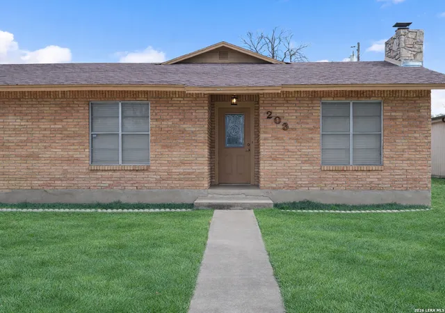 Photo 1 of Single family home for sale at 203 Margaret, Del Rio, TX 78840 | MLS# 1920763 | Listing updated on 2026-08-07