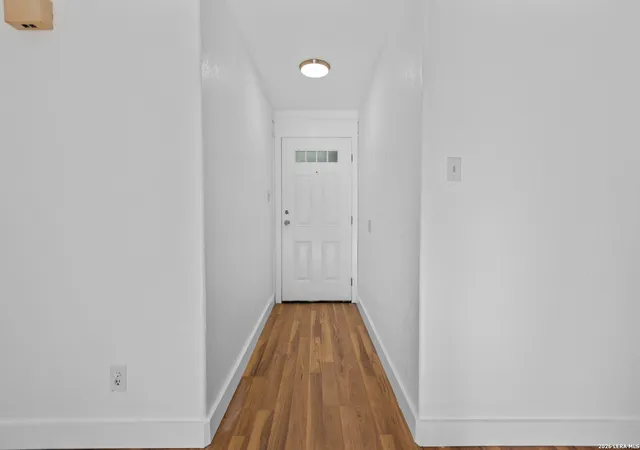 4th image of 923 Saddlebrook Dr, San Antonio, TX 78245 | MLS# 1920777