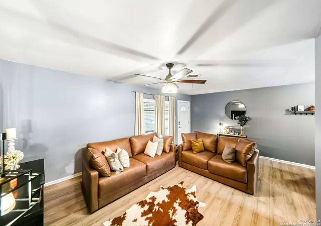 Photo 3 of Sale Pending at 4414 Hollyridge, San Antonio, TX 78228 | MLS# 1920856 | Listing updated on 2026-02-14