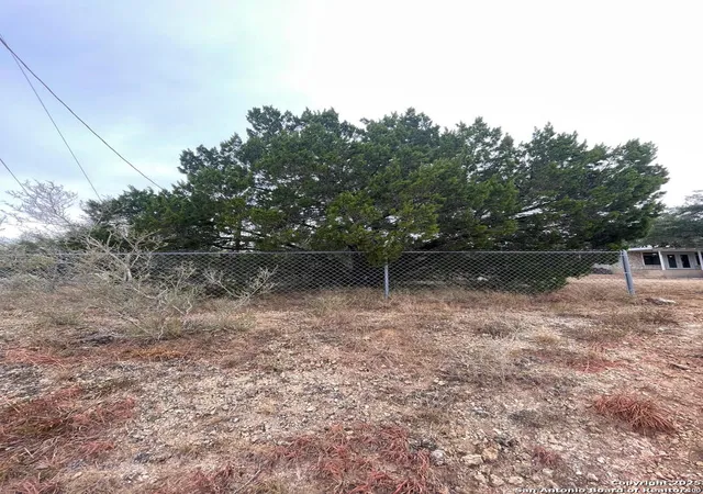 Photo 2 of Land for sale at 749 & 743 Canyon Circle, Canyon Lake, TX 78133 | MLS# 1920869 | Listing updated on 2026-04-21