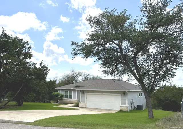 Homes for sale in Canyon Lake, TX | 250 Deer Run Pass, Canyon Lake, TX 78133 | MLS# 1920889