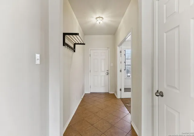 Photo 2 of Sale Pending at 143 Katherine Way, San Antonio, TX 78253 | MLS# 1920892 | Listing updated on 2025-11-20