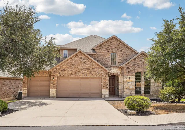 Photo 1 of Sale Pending at 2506 Cielo Trce, San Antonio, TX 78261 | MLS# 1920920 | Listing updated on 2025-12-20