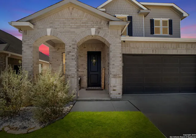 Photo 3 of Sale Pending at 400 Sambar Bay, Boerne, TX 78006 | MLS# 1920941 | Listing updated on 2025-11-28