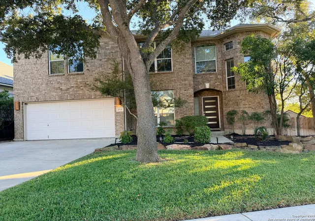 Photo 2 of Sale Pending at 2414 Redland Pt, San Antonio, TX 78259 | MLS# 1920945 | Listing updated on 2025-12-04