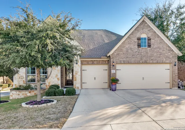 Photo 1 of Sale Pending at 25410 Tidal Crk, San Antonio, TX 78255 | MLS# 1920963 | Listing updated on 2025-12-07