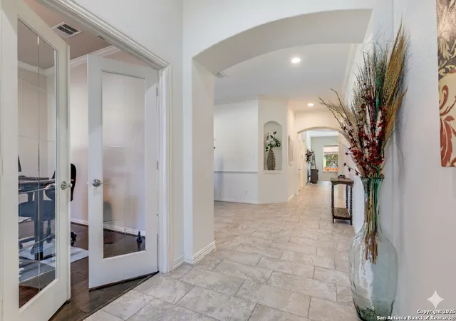 Photo 3 of Sale Pending at 25410 Tidal Crk, San Antonio, TX 78255 | MLS# 1920963 | Listing updated on 2025-12-07