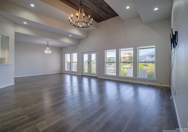 4th image of 30 Peets Bend, Rockport, TX 78382 | MLS# 1921055