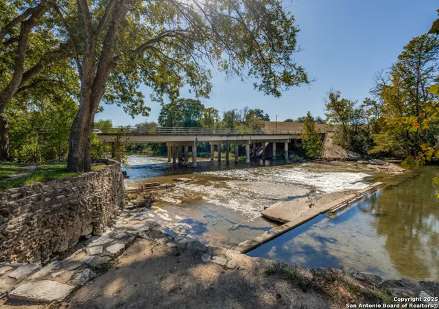 Photo 3 of Single family home for sale at 1174 Mooncrest, New Braunfels, TX 78130 | MLS# 1921076 | Listing updated on 2026-08-18