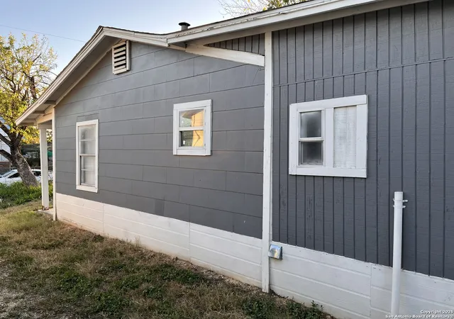 13th image of 231 Prospect, San Antonio, TX 78211 | MLS# 1921100