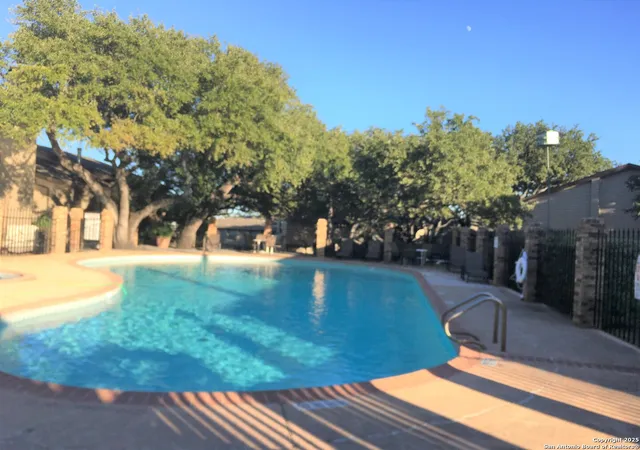 10th image of 11815 Vance Jackson #1804, San Antonio, TX 78230 | MLS# 1921106