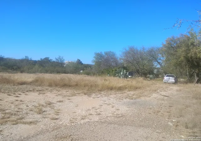 3rd image of 10091 Us Hwy 83, Uvalde, TX 78801 | MLS# 1921232
