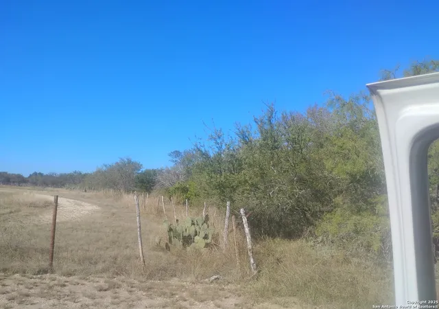 4th image of 10091 Us Hwy 83, Uvalde, TX 78801 | MLS# 1921232