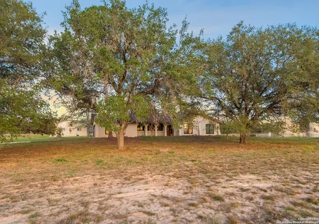 Photo 2 of Sale Pending at 510 Kelsey, San Antonio, TX 78223 | MLS# 1921250 | Listing updated on 2025-12-10