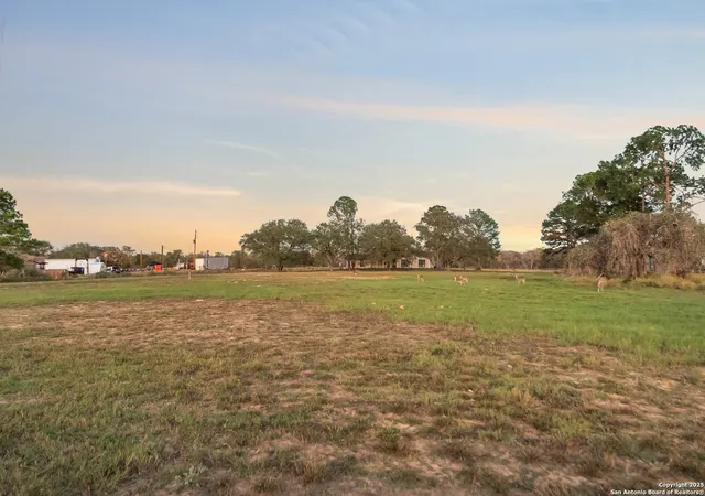 Photo 4 of Sale Pending at 510 Kelsey, San Antonio, TX 78223 | MLS# 1921250 | Listing updated on 2025-12-10