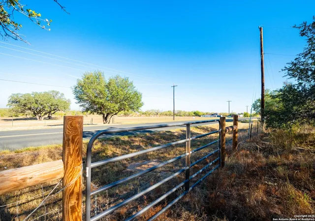 Photo 1 of Land for sale at 21270 Priest Rd, Elmendorf, TX 78112 | MLS# 1921267 | Listing updated on 2026-03-13