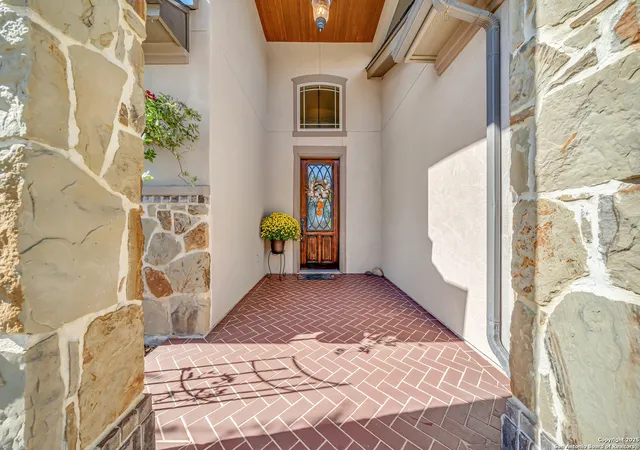Photo 3 of Single family home for sale at 7634 Hays Hill, San Antonio, TX 78256 | MLS# 1921271 | Listing updated on 2026-02-02