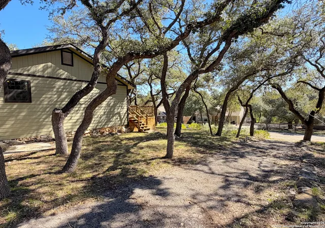 Photo 3 of Sale Pending at 1647 Westview Ct, Canyon Lake, TX 78133 | MLS# 1921292 | Listing updated on 2025-12-17