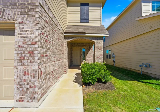 Photo 3 of Sale Pending at 5602 Daniel Way, Saint Hedwig, TX 78152 | MLS# 1921293 | Listing updated on 2026-01-23