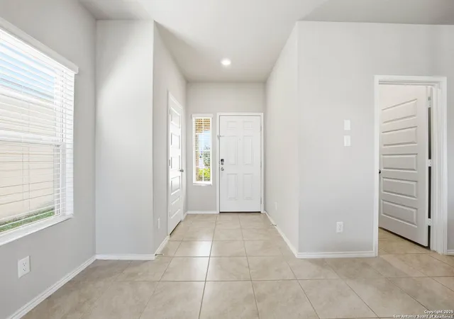 Photo 4 of Sale Pending at 5602 Daniel Way, Saint Hedwig, TX 78152 | MLS# 1921293 | Listing updated on 2026-01-23