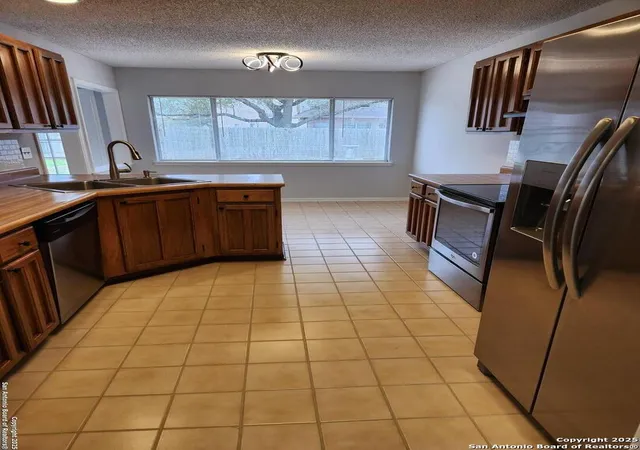 Photo 3 of Sale Pending at 8510 Athenian, Universal City, TX 78148 | MLS# 1921335 | Listing updated on 2025-12-30