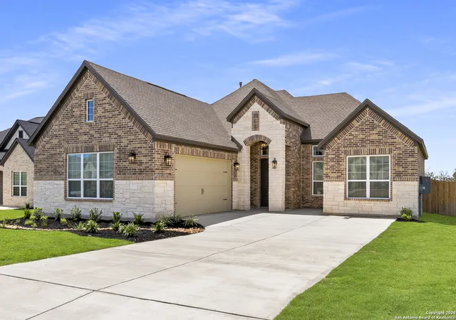Photo 2 of Sale Pending at 190 Azalea Aly, Castroville, TX 78009 | MLS# 1921346 | Listing updated on 2026-01-20