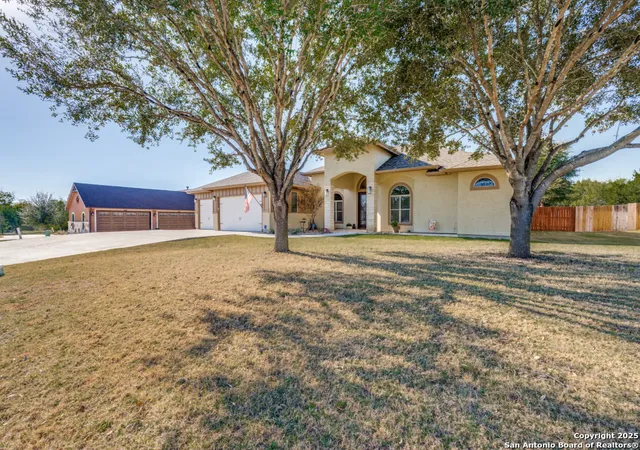 3rd image of 223 River Park, New Braunfels, TX 78130 | MLS# 1921354