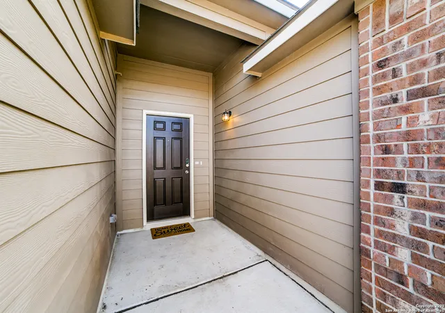 Photo 3 of Single family home for sale at 6826 Diamond, San Antonio, TX 78242 | MLS# 1921363 | Listing updated on 2026-01-18