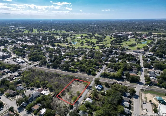 Photo 4 of Land for sale at 212 Mcmullen, San Antonio, TX 78210 | MLS# 1921381 | Listing updated on 2026-03-02