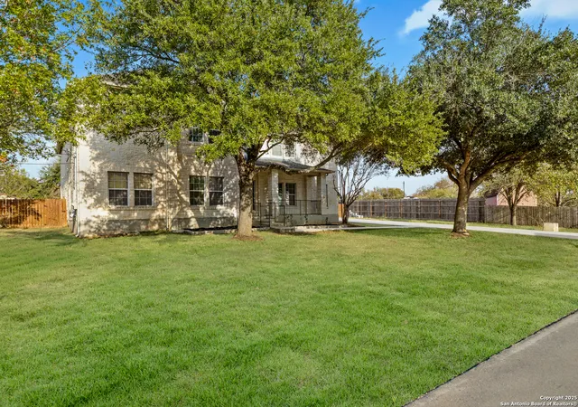 2nd image of 600 Bella Vista Circle, Kyle, TX 78640 | MLS# 1921449