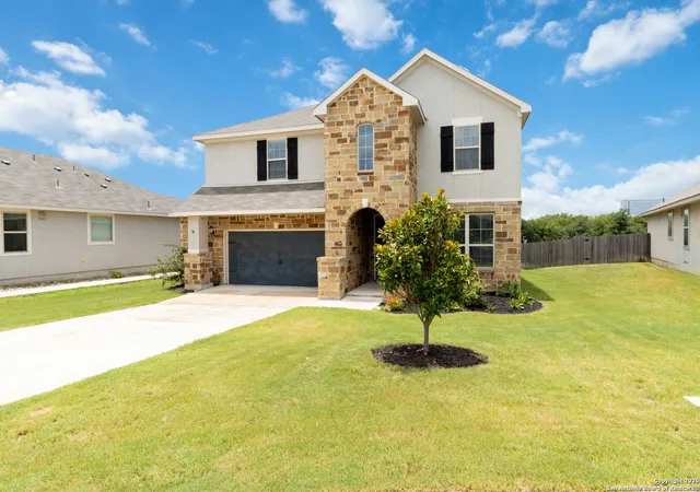 Photo 2 of Sale Pending at 2210 Castello, San Antonio, TX 78259 | MLS# 1921479 | Listing updated on 2026-03-22
