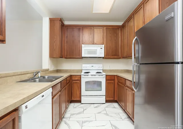 Photo 1 of Manufactured home for sale at 2545 Grayson, San Antonio, TX 78232 | MLS# 1921517 | Listing updated on 2025-11-18